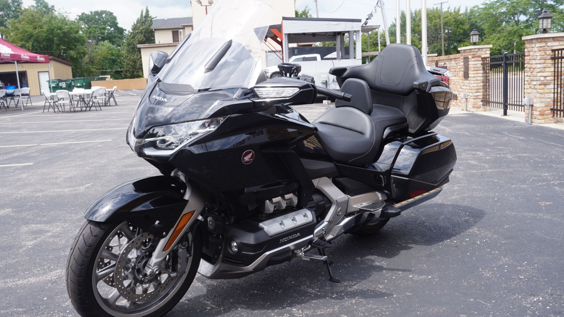 2019 Honda Gold Wing Tour Automatic DCT in Racine, Wisconsin - Photo 12