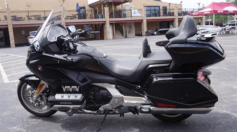 2019 Honda Gold Wing Tour Automatic DCT in Racine, Wisconsin - Photo 14