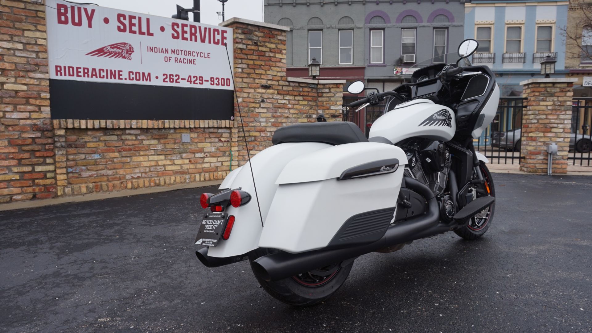 2021 Indian Motorcycle Challenger® Dark Horse® in Racine, Wisconsin - Photo 13