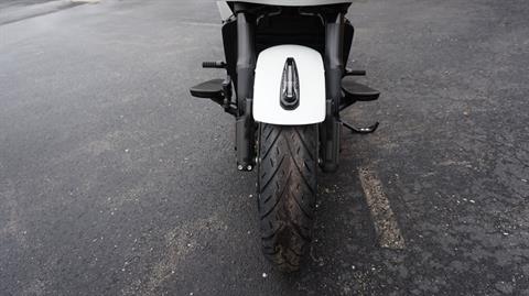 2021 Indian Motorcycle Challenger® Dark Horse® in Racine, Wisconsin - Photo 27