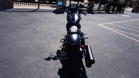 2023 Indian Motorcycle Sport Chief Dark Horse® in Racine, Wisconsin - Photo 12
