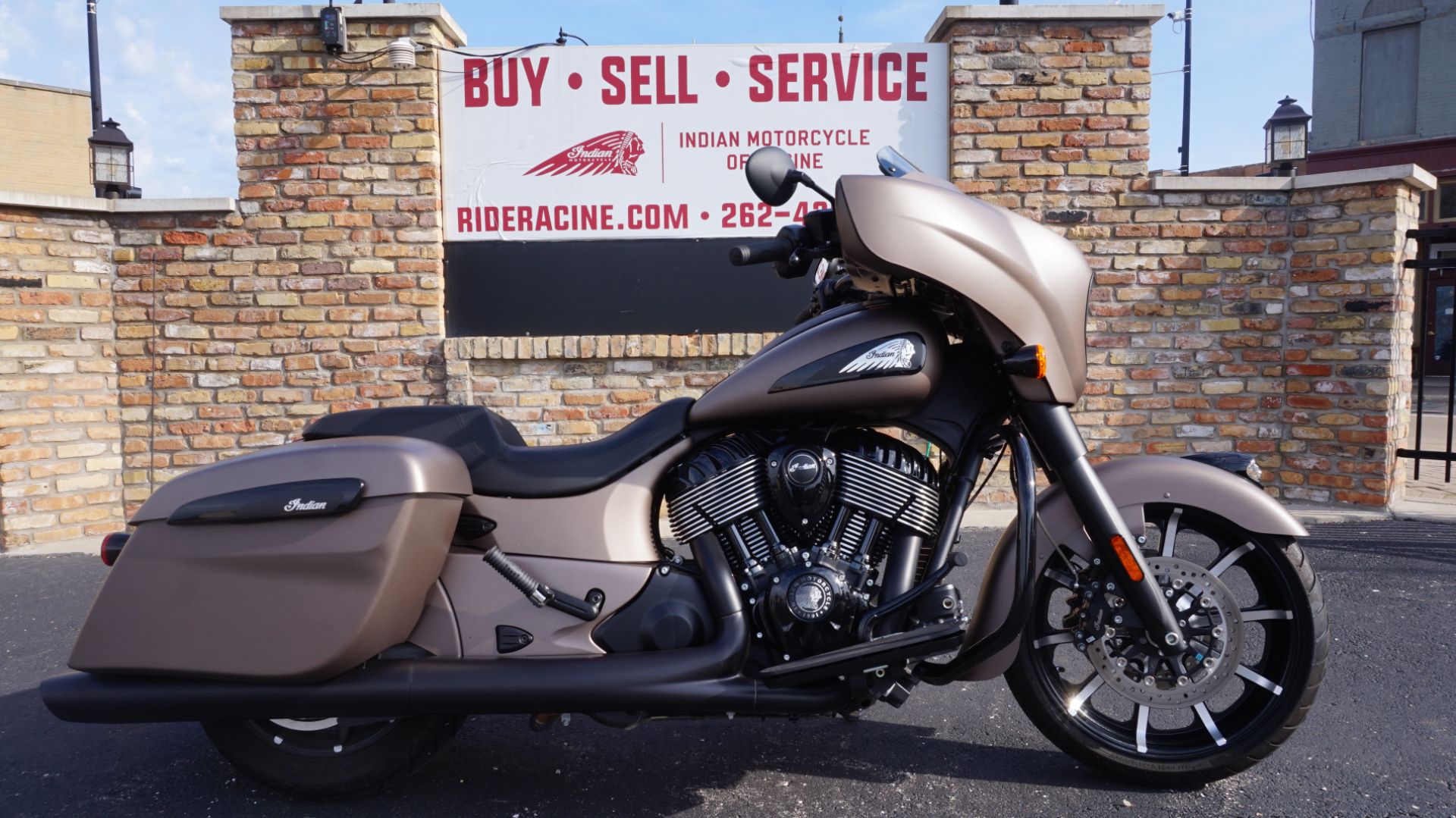 2019 Indian Motorcycle Chieftain® Dark Horse® ABS in Racine, Wisconsin - Photo 1