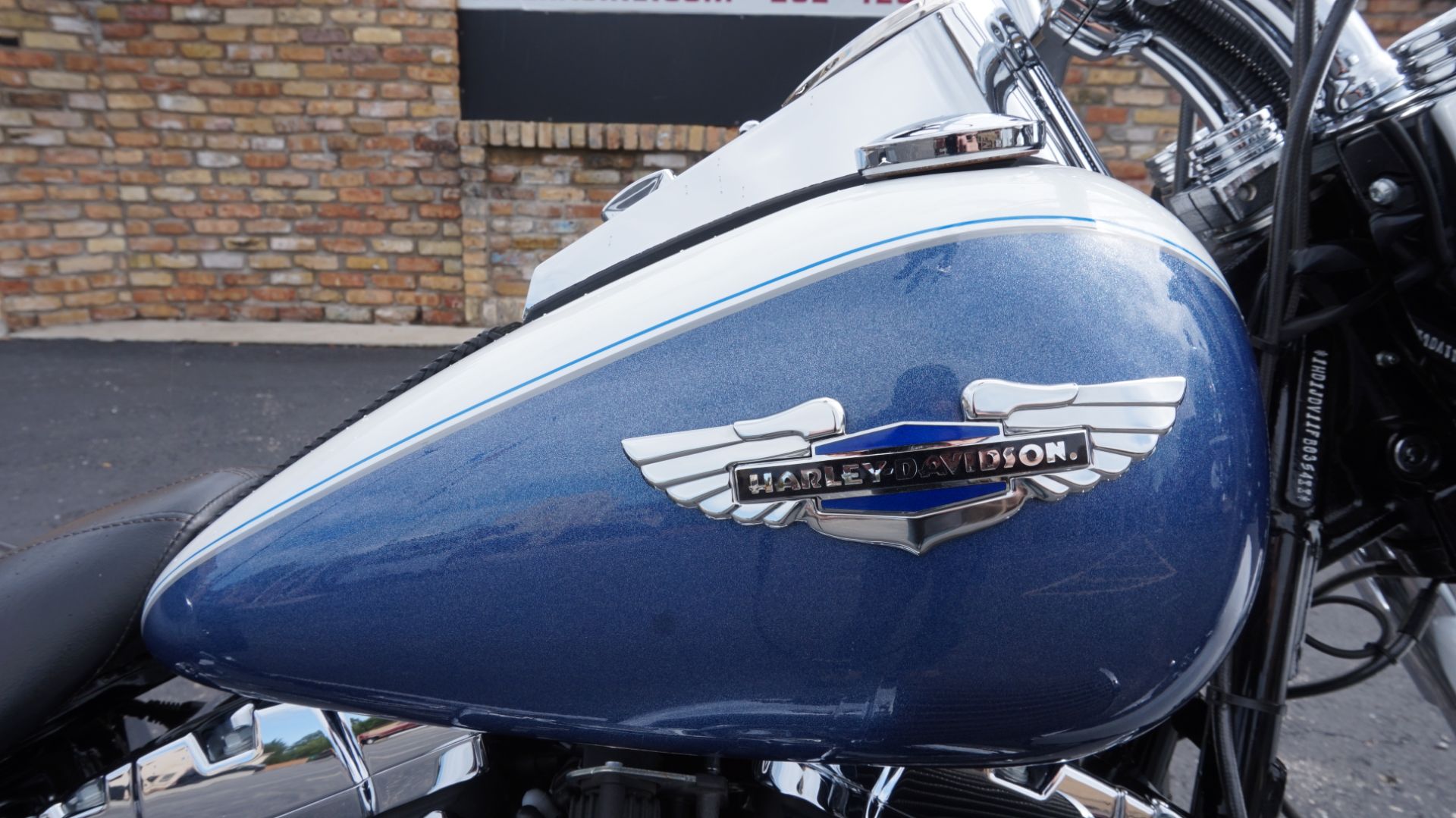 2015 Harley-Davidson Softail® Deluxe in Racine, Wisconsin - Photo 24