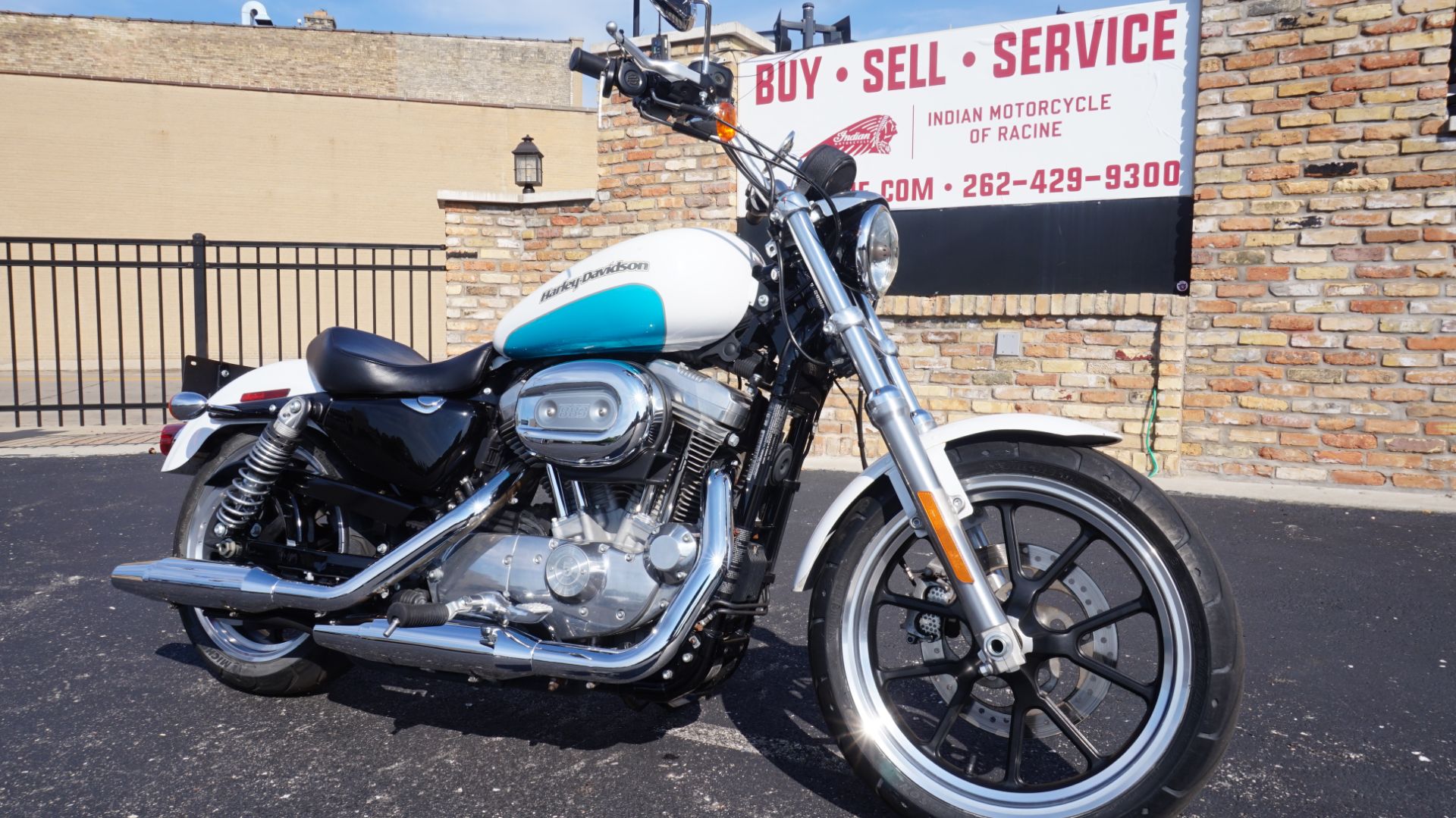 2016 Harley-Davidson SuperLow® in Racine, Wisconsin - Photo 2