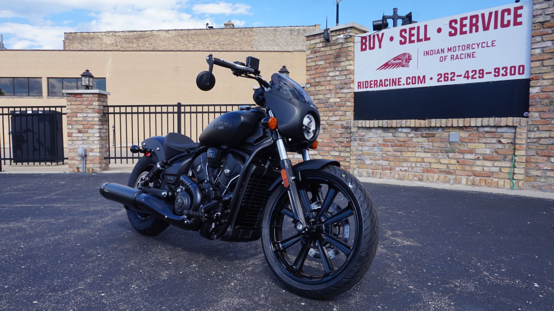 2025 Indian Motorcycle Sport Scout® Limited in Racine, Wisconsin - Photo 3