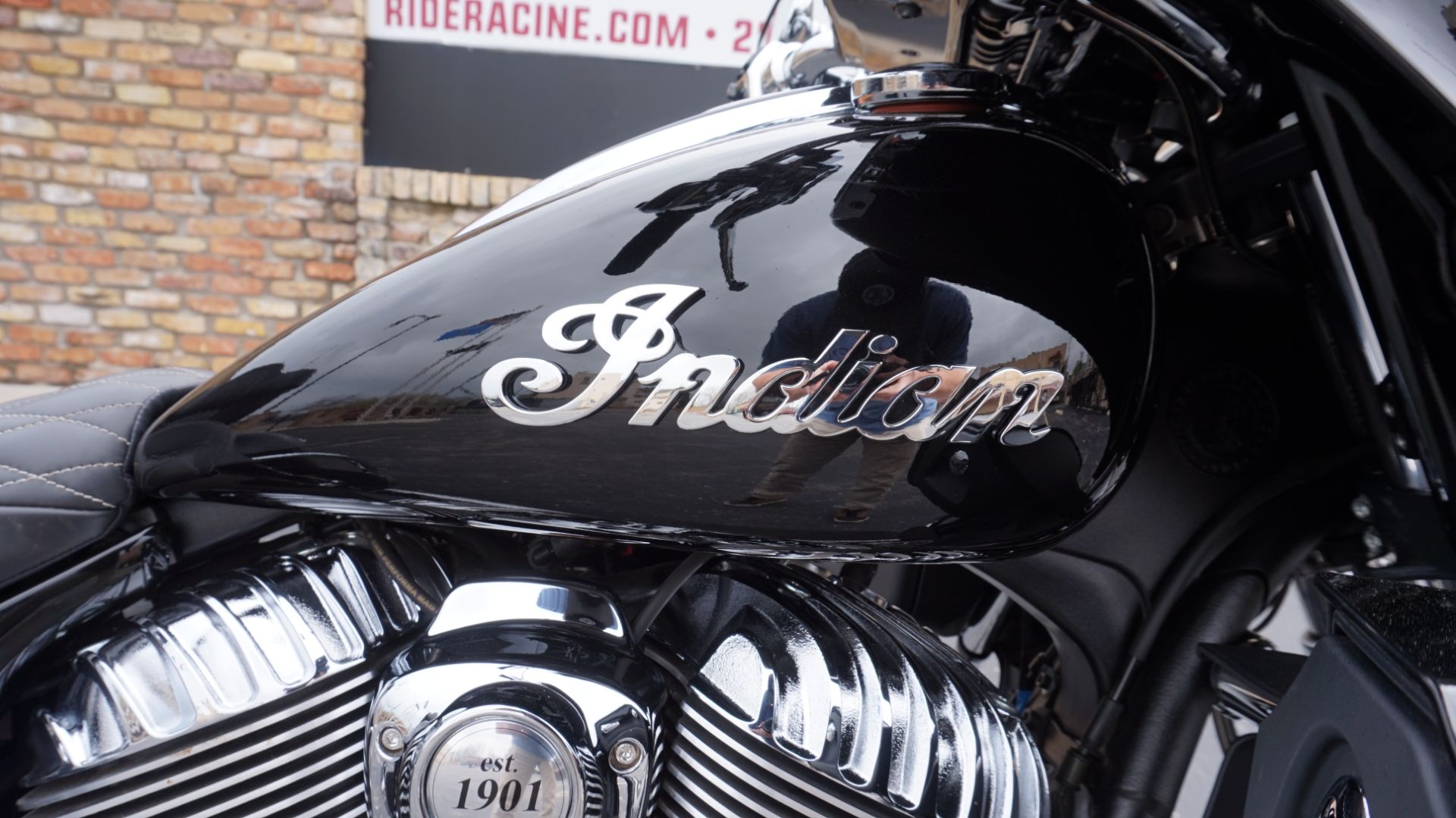 2023 Indian Motorcycle Roadmaster® in Racine, Wisconsin - Photo 3