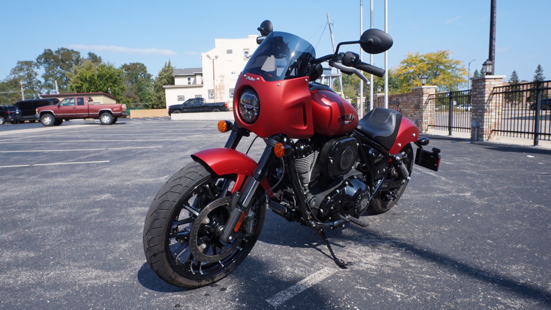 2023 Indian Motorcycle Sport Chief Dark Horse® in Racine, Wisconsin - Photo 6