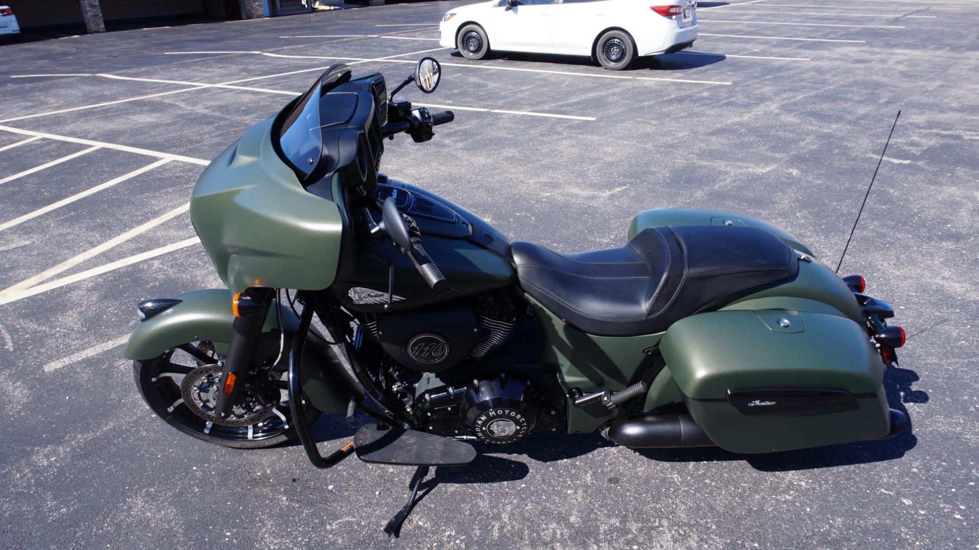 2023 Indian Motorcycle Chieftain® Dark Horse® in Racine, Wisconsin - Photo 9