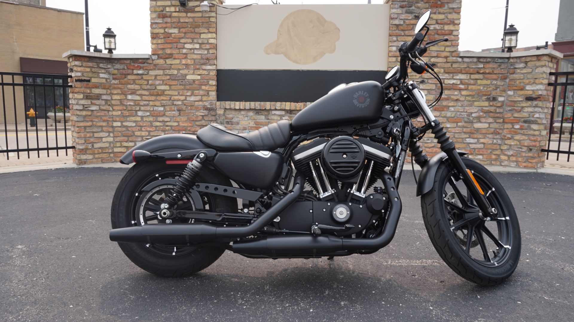 2021 Harley-Davidson Iron 883™ in Racine, Wisconsin - Photo 44