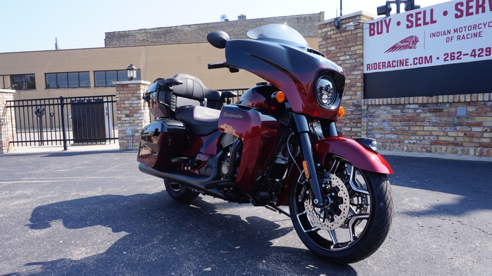 2024 Indian Motorcycle Roadmaster® Elite in Racine, Wisconsin - Photo 3