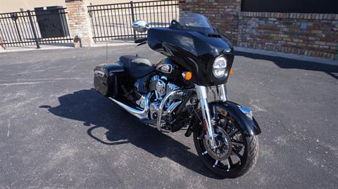 2021 Indian Motorcycle Chieftain® Limited in Racine, Wisconsin - Photo 4