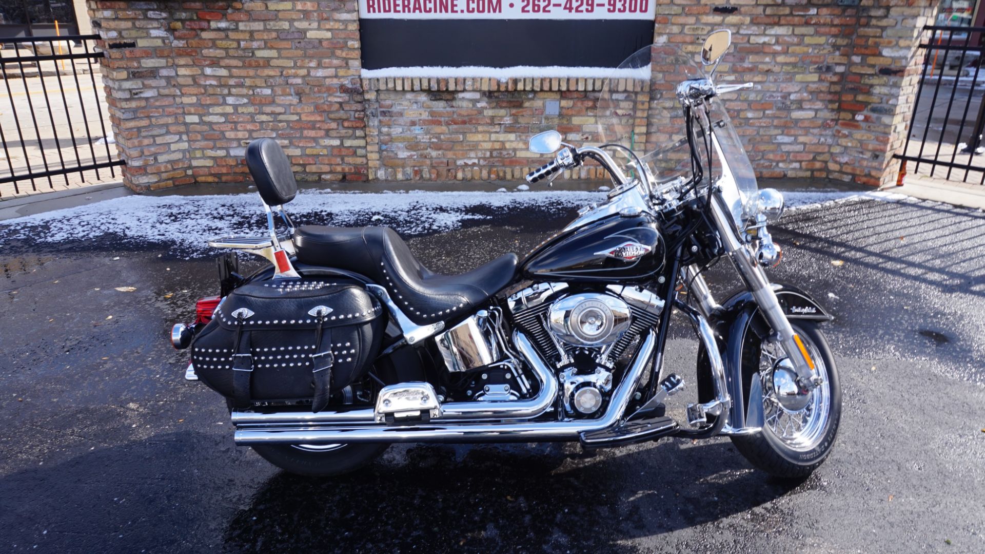 2010 Harley-Davidson Heritage Softail® Classic in Racine, Wisconsin - Photo 59