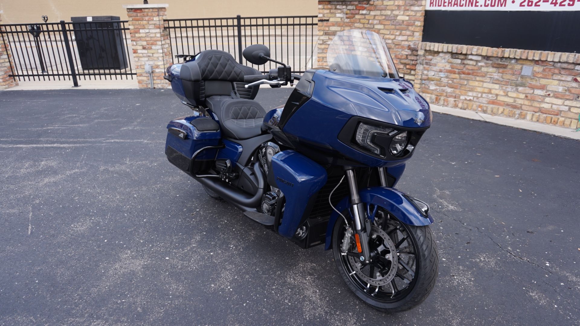2024 Indian Motorcycle Pursuit® Dark Horse® with PowerBand Audio Package in Racine, Wisconsin - Photo 4