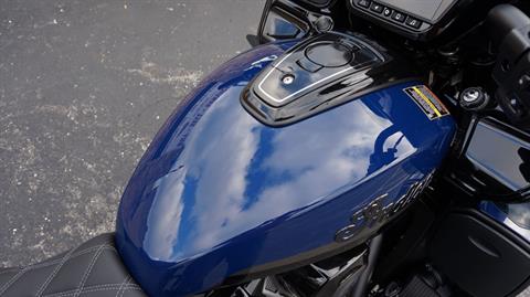 2024 Indian Motorcycle Pursuit® Dark Horse® with PowerBand Audio Package in Racine, Wisconsin - Photo 27