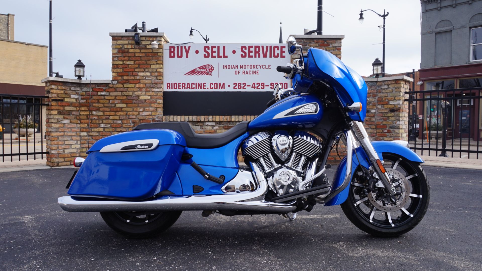 2021 Indian Motorcycle Chieftain® Limited in Racine, Wisconsin - Photo 1