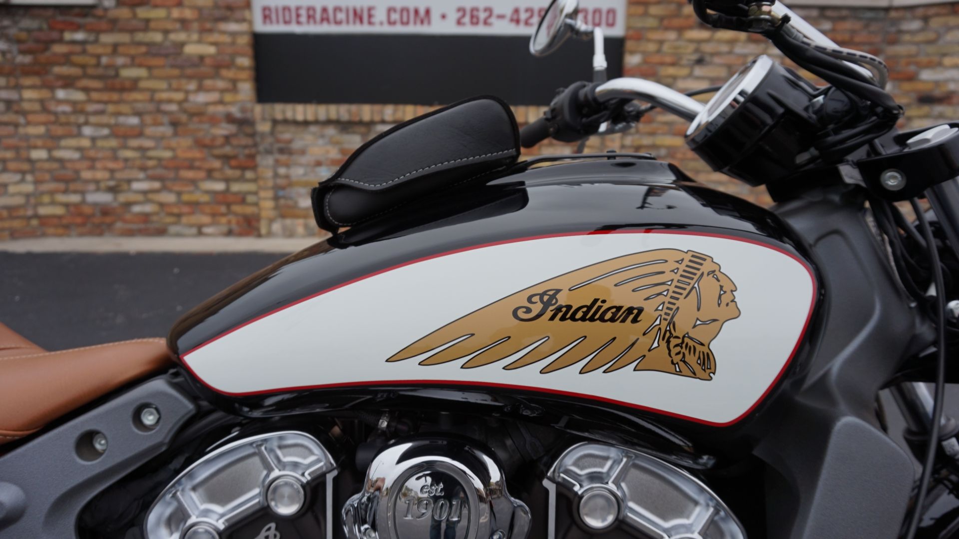 2017 Indian Motorcycle Scout® ABS Icon Series in Racine, Wisconsin - Photo 27
