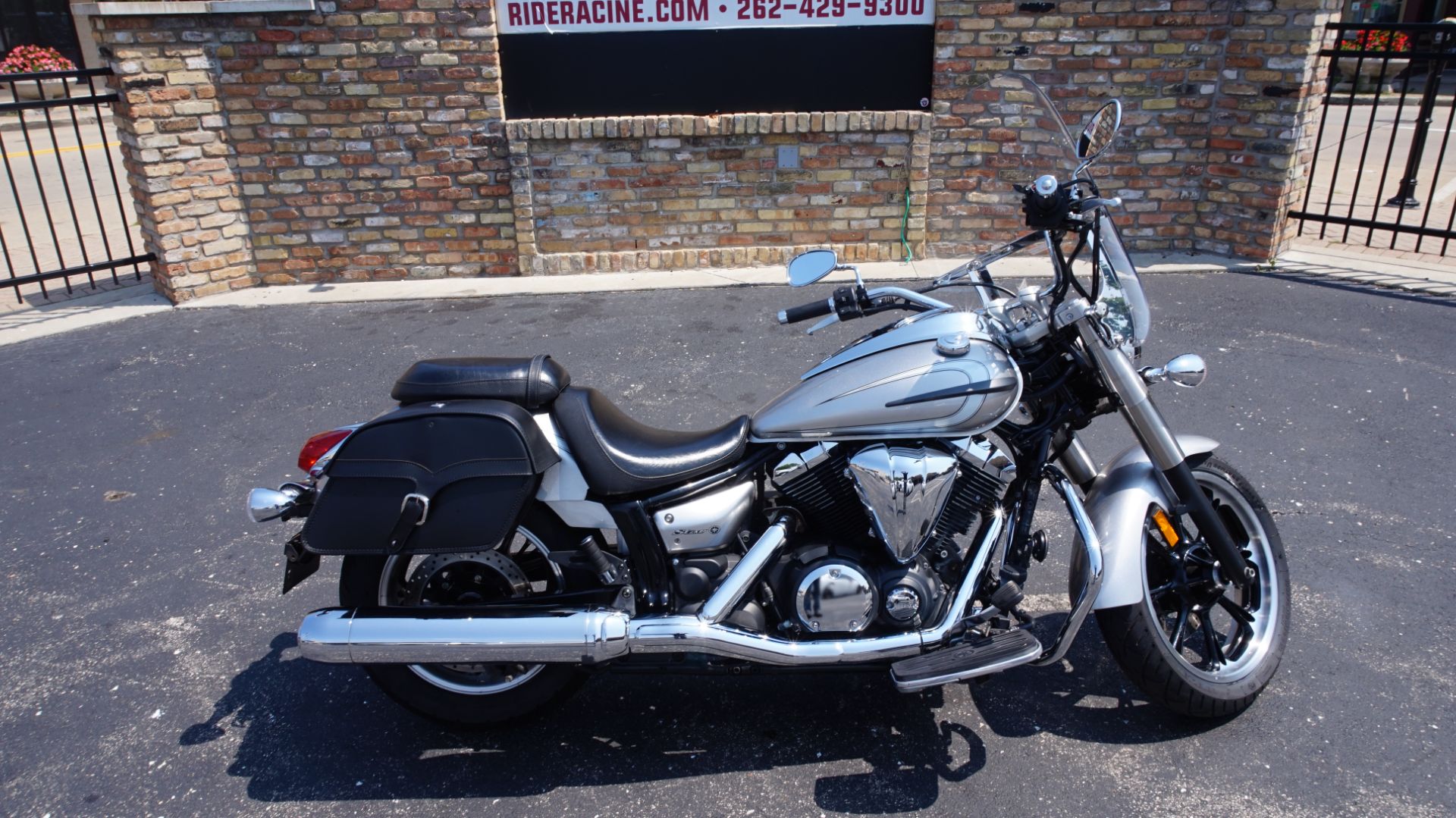 2012 Yamaha V Star 950 in Racine, Wisconsin - Photo 45