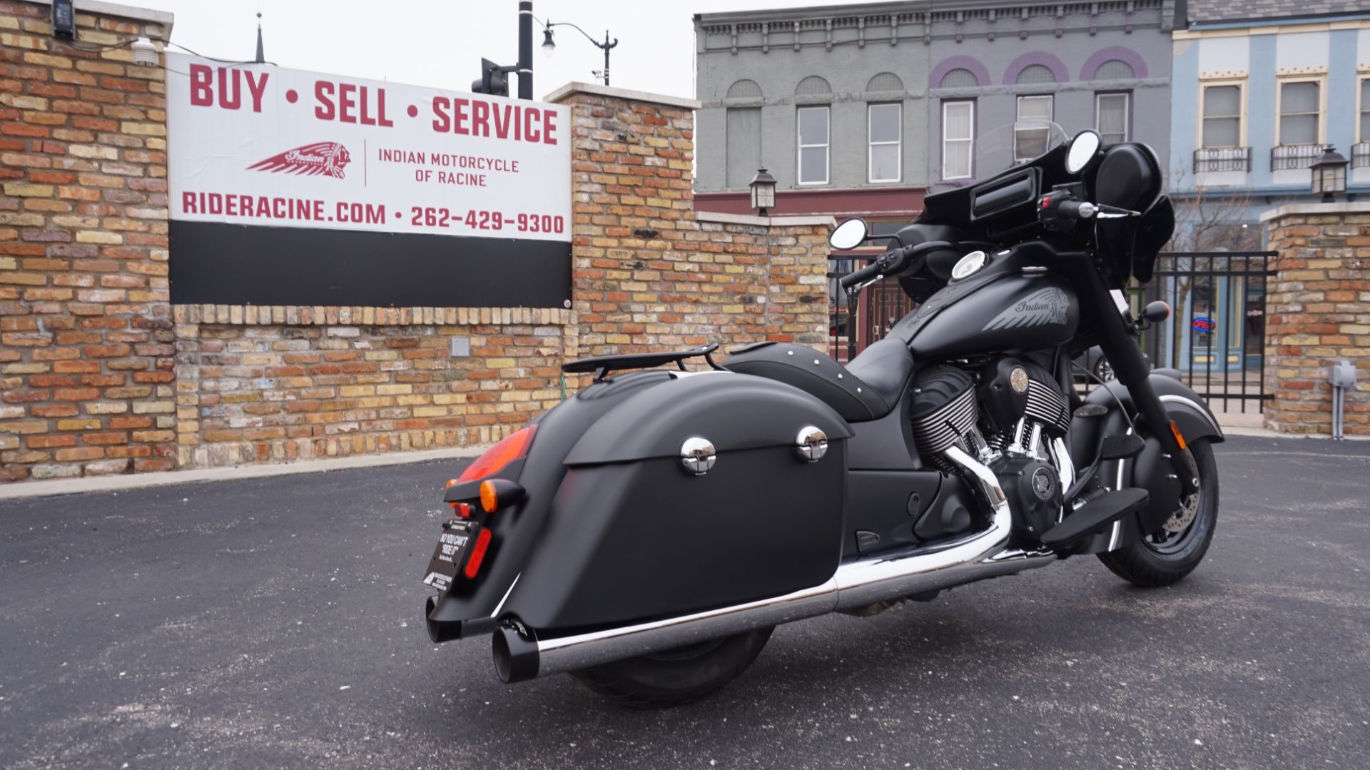 2017 Indian Motorcycle Chief Dark Horse® in Racine, Wisconsin - Photo 15