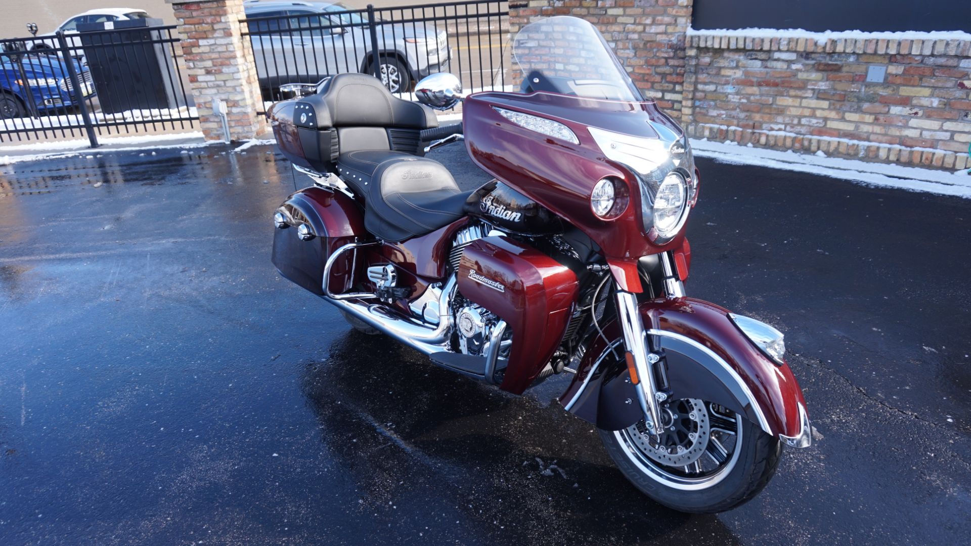 2021 Indian Motorcycle Roadmaster® in Racine, Wisconsin - Photo 4
