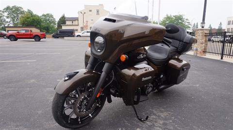 2023 Indian Motorcycle Roadmaster® Dark Horse® in Racine, Wisconsin - Photo 6