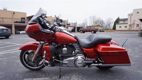 2013 Harley-Davidson Road Glide® Custom in Racine, Wisconsin - Photo 9