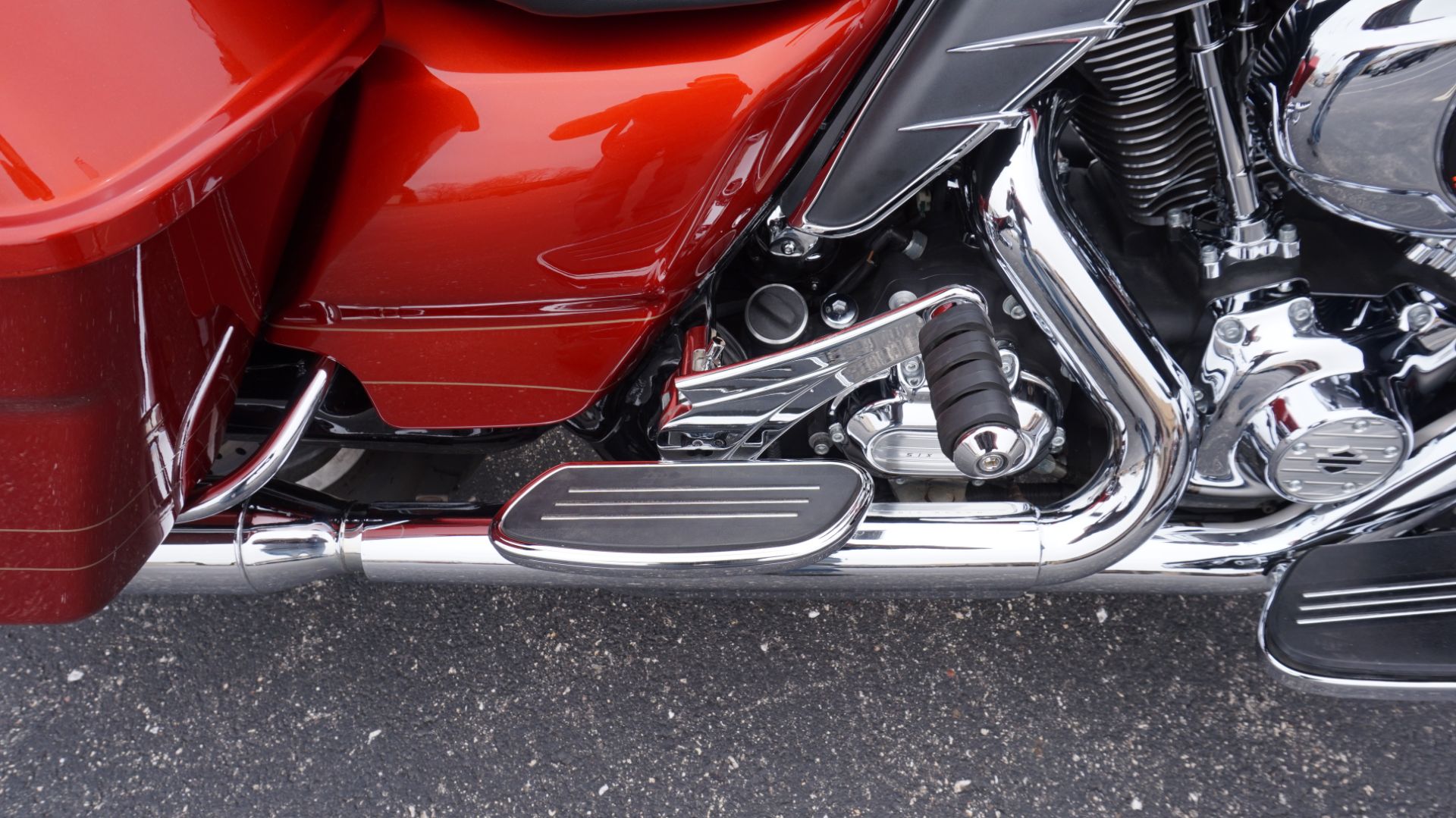 2013 Harley-Davidson Road Glide® Custom in Racine, Wisconsin - Photo 20