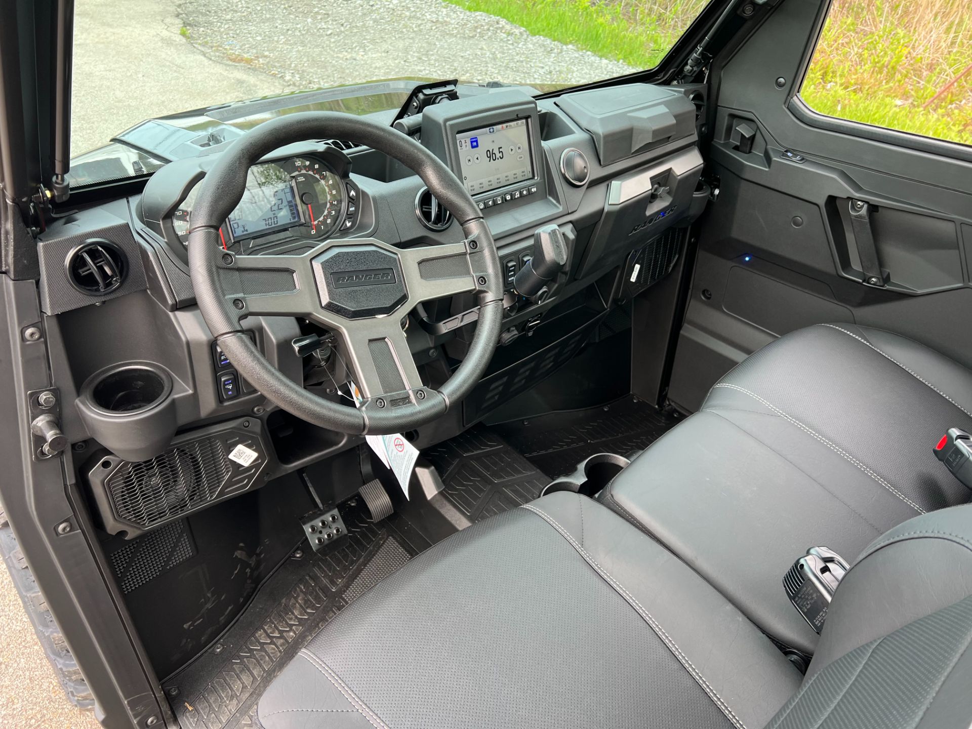 2023 Polaris Ranger XP 1000 Northstar Edition Ultimate - Ride Command Package in Ontario, New York - Photo 5