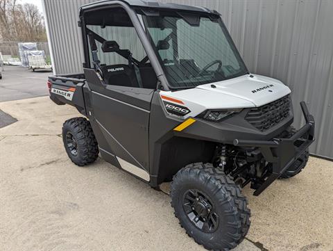 2024 Polaris Ranger 1000 Premium in Ontario, New York - Photo 3