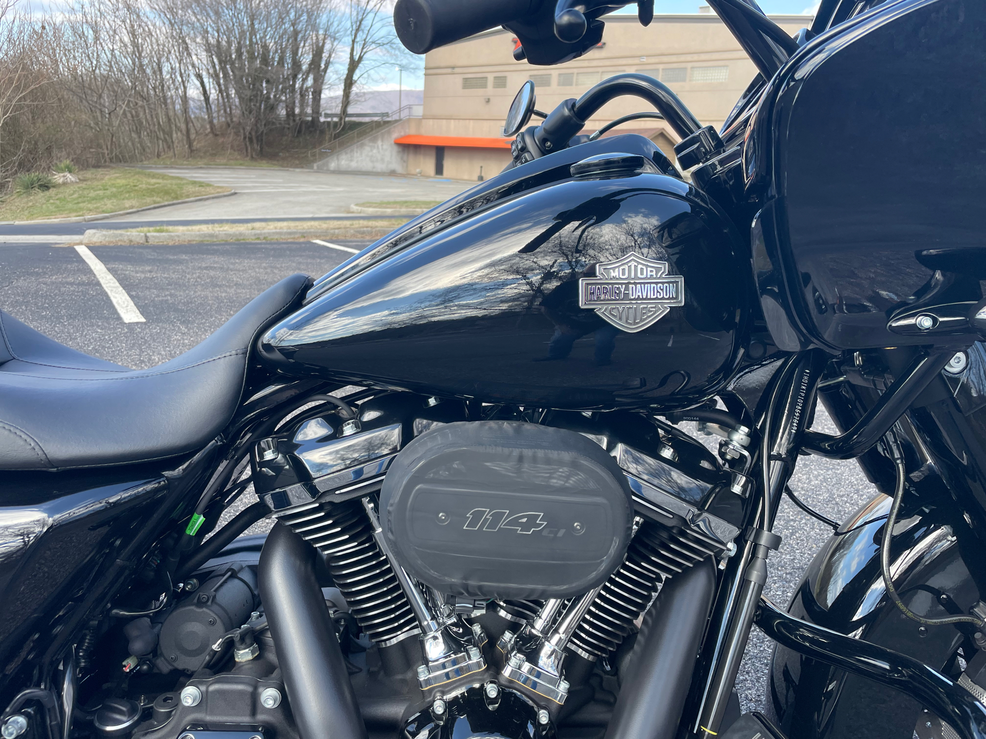 2023 Harley-Davidson Road Glide Special in Roanoke, Virginia - Photo 2