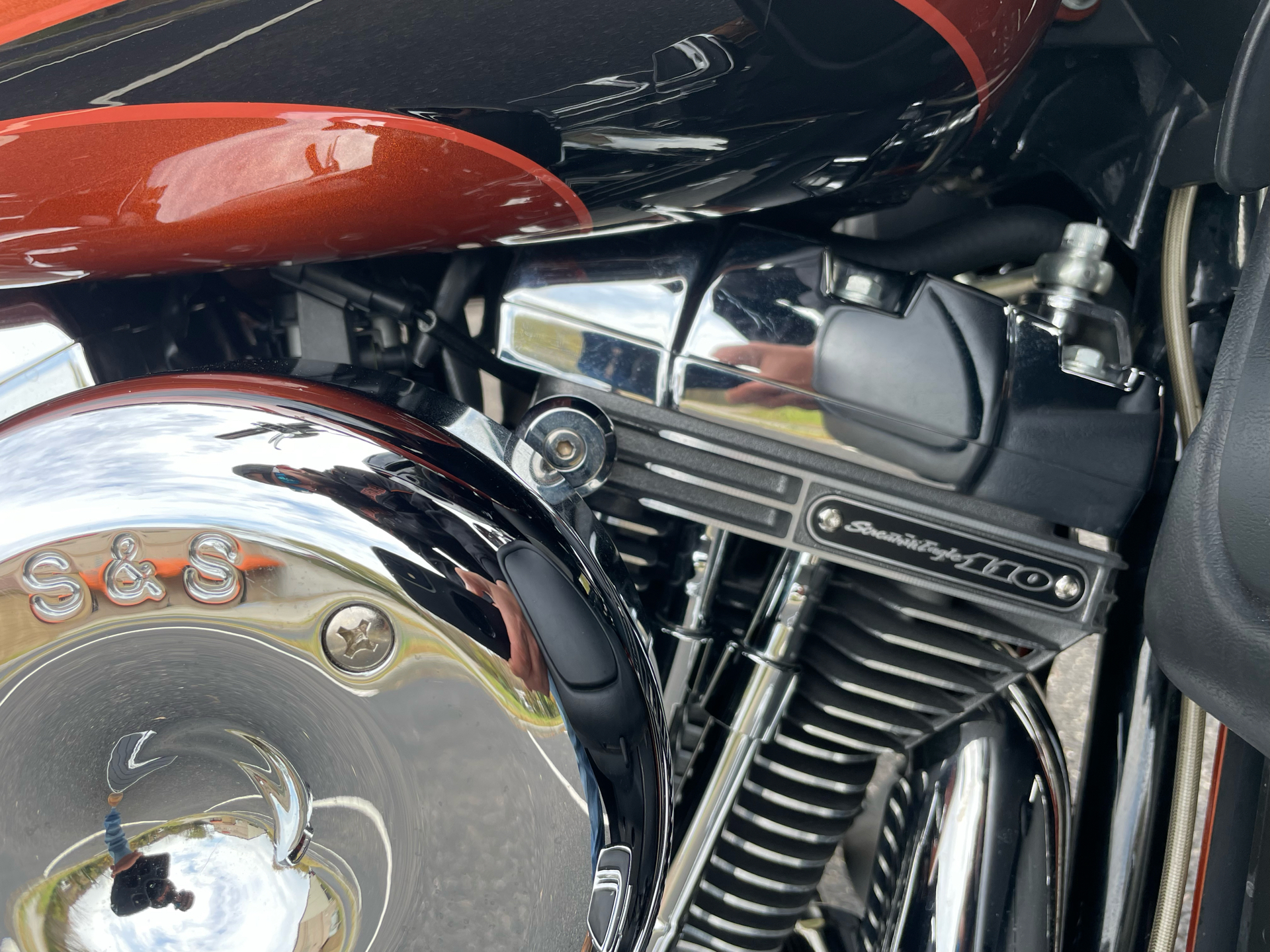 2015 Harley-Davidson CVO Road Glide Ultra in Roanoke, Virginia - Photo 11