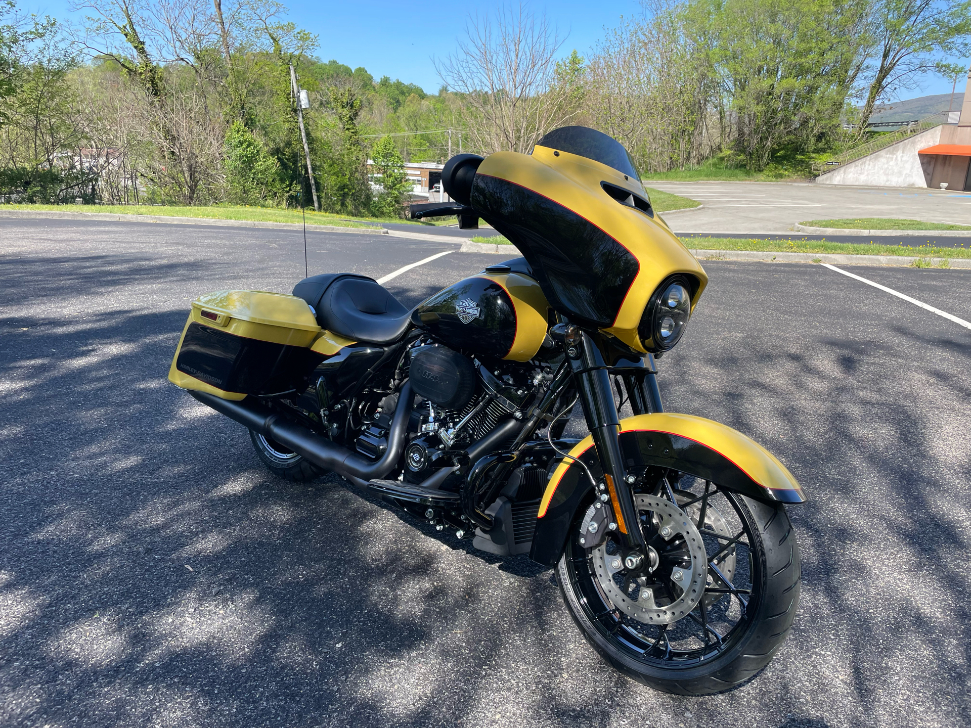 2023 Harley-Davidson Street Glide® Special in Roanoke, Virginia - Photo 3