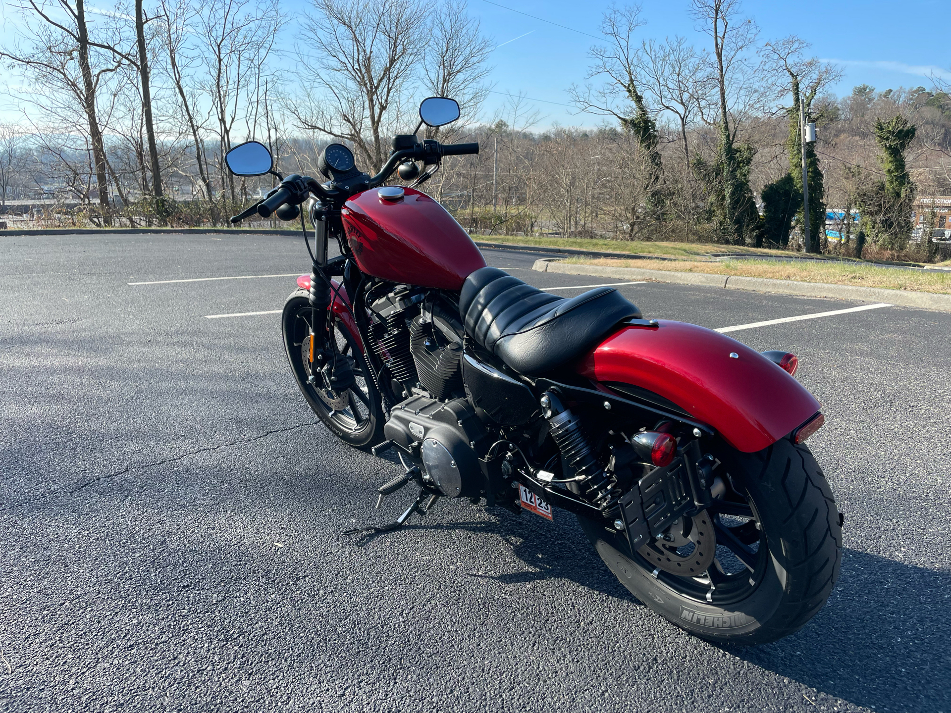 2019 Harley-Davidson Iron 883 in Roanoke, Virginia - Photo 3
