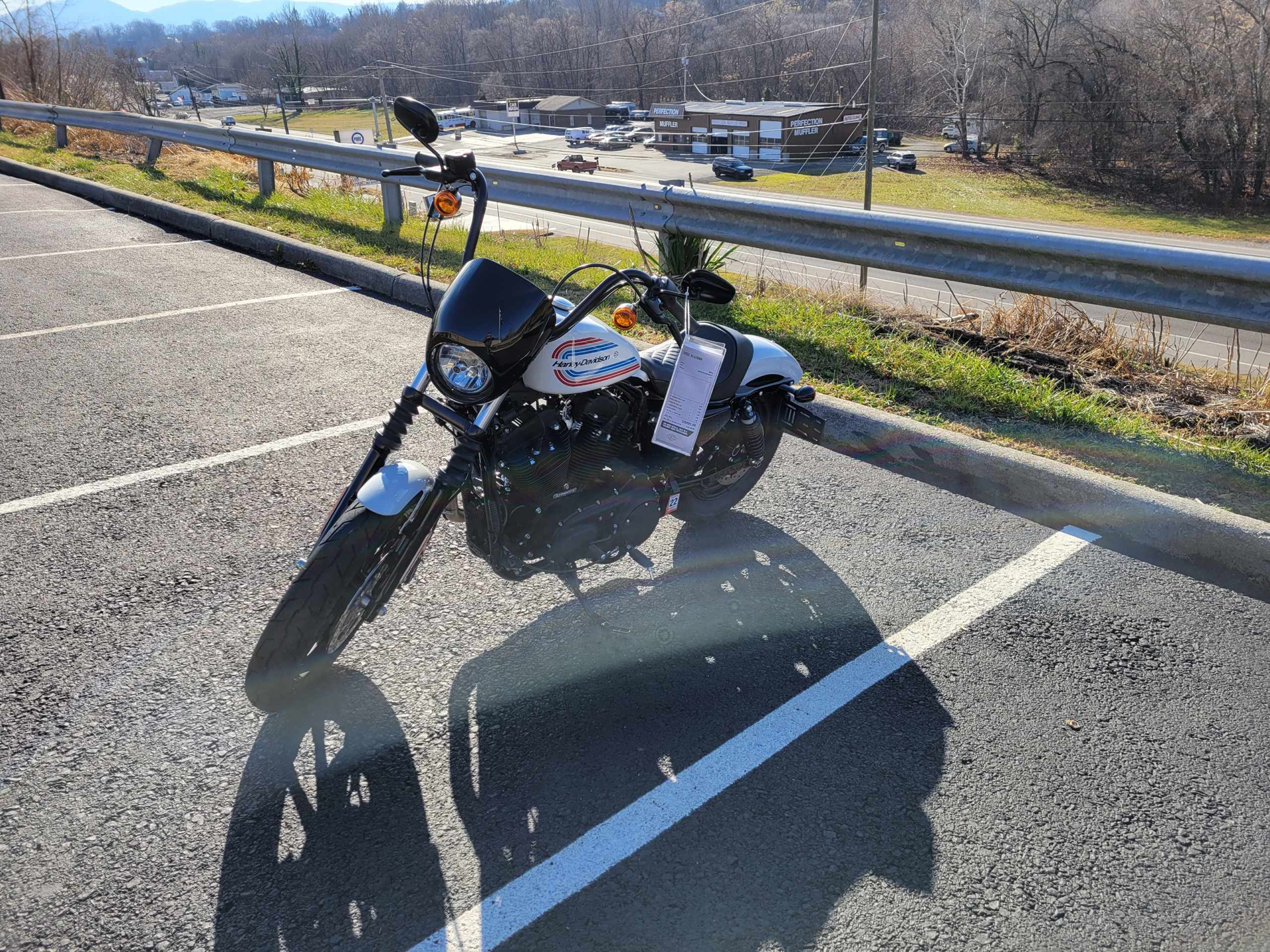 2021 Harley-Davidson Iron 1200 in Roanoke, Virginia - Photo 2
