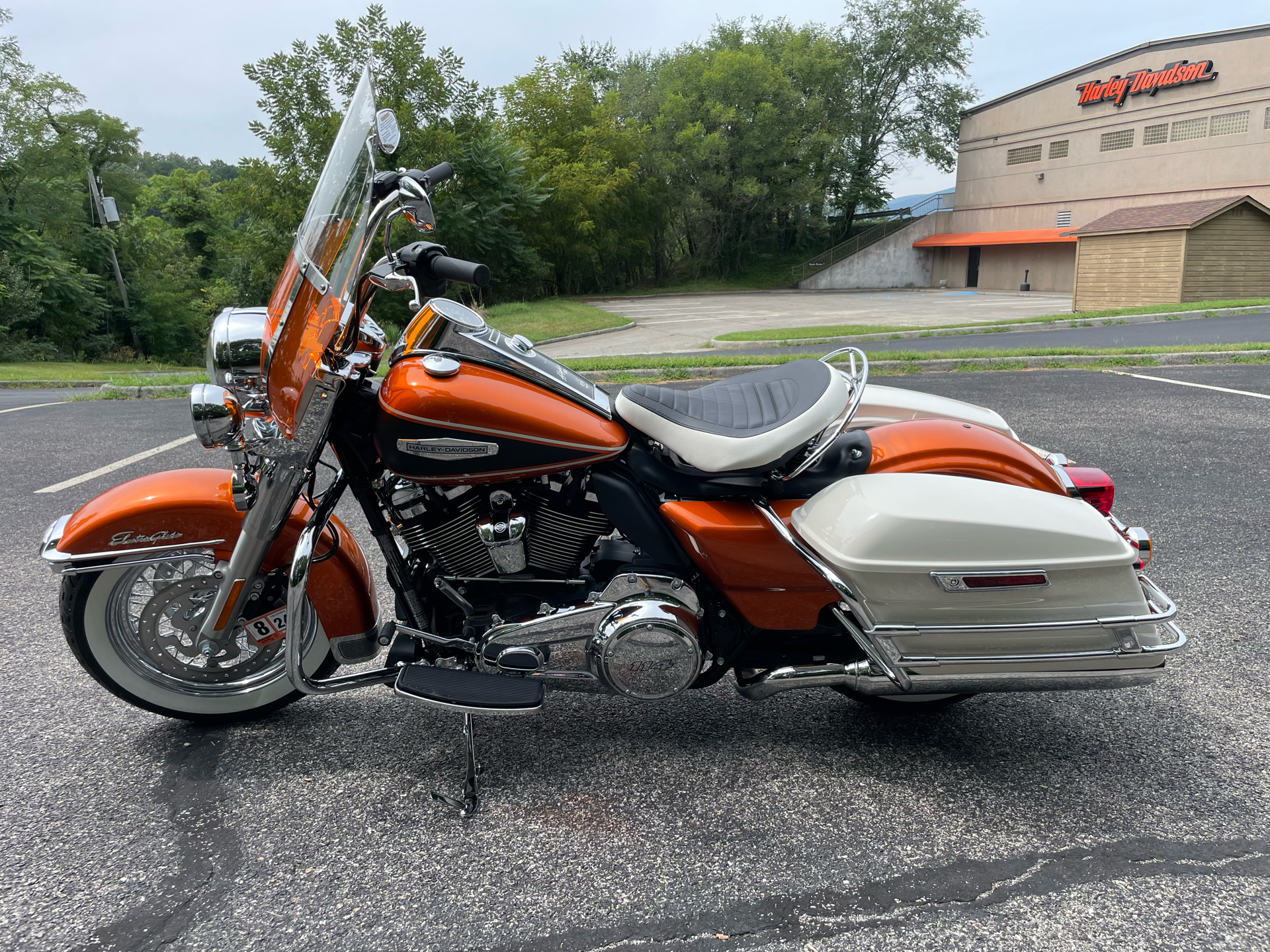 2023 Harley-Davidson Highway King in Roanoke, Virginia - Photo 2