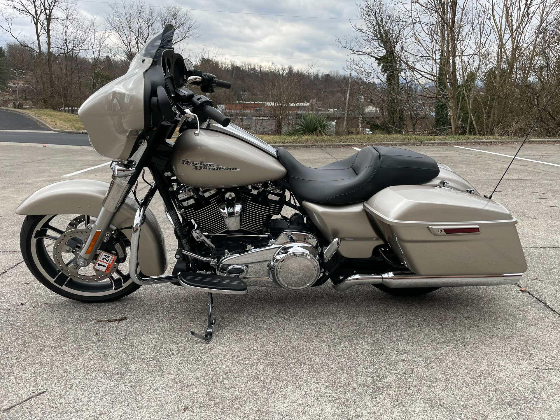 2018 Harley-Davidson Street Glide in Roanoke, Virginia - Photo 2