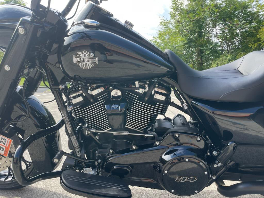 2022 Harley-Davidson Road King Special in Roanoke, Virginia - Photo 4
