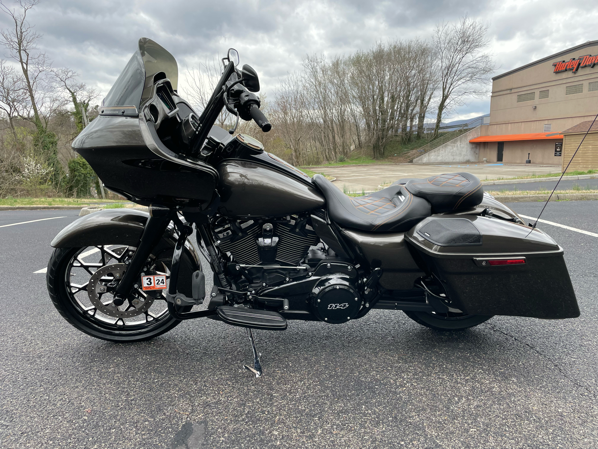 2020 Harley-Davidson Road Glide Special in Roanoke, Virginia - Photo 2
