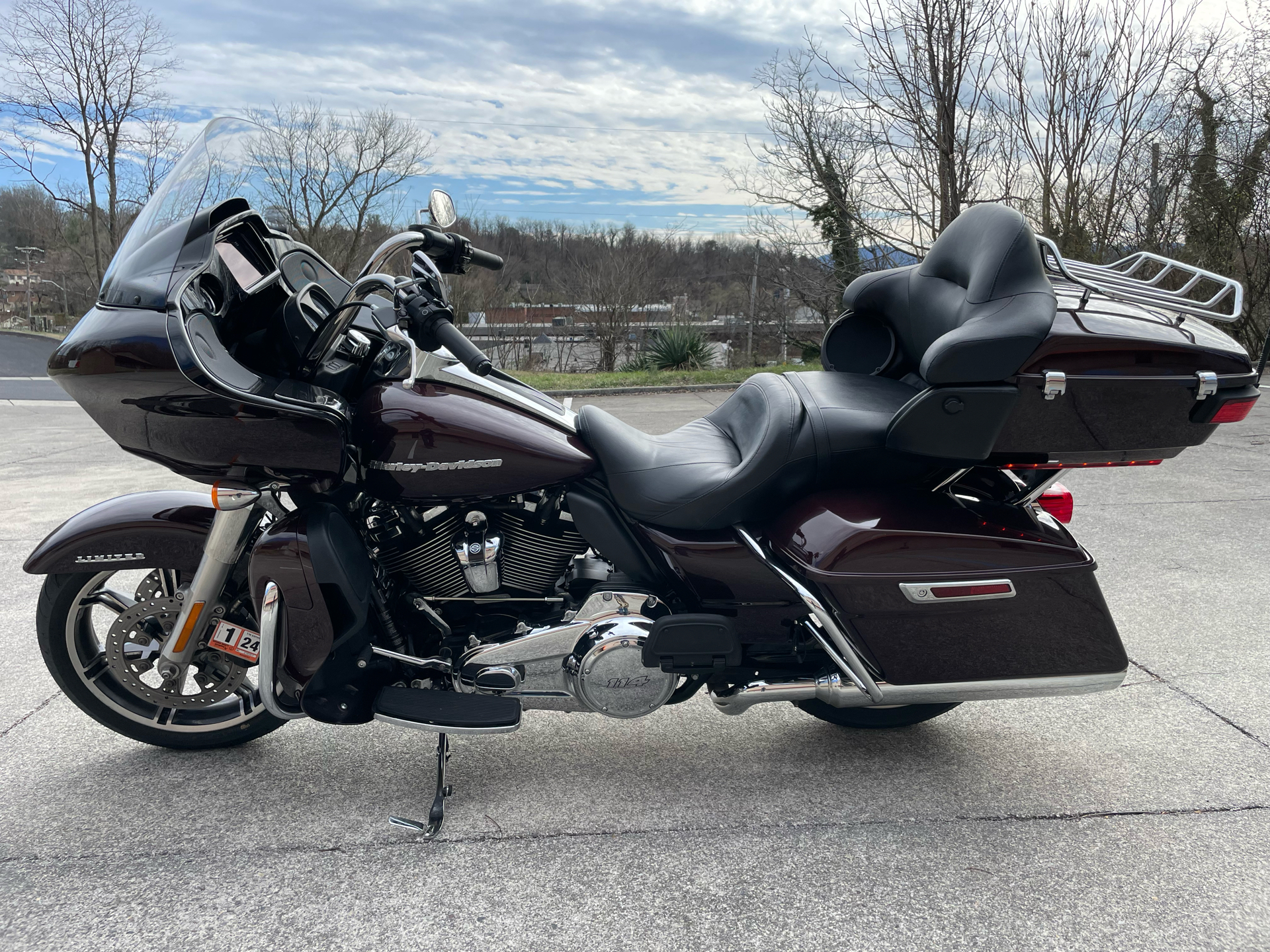 2021 Harley-Davidson Road Glide Limited in Roanoke, Virginia - Photo 2
