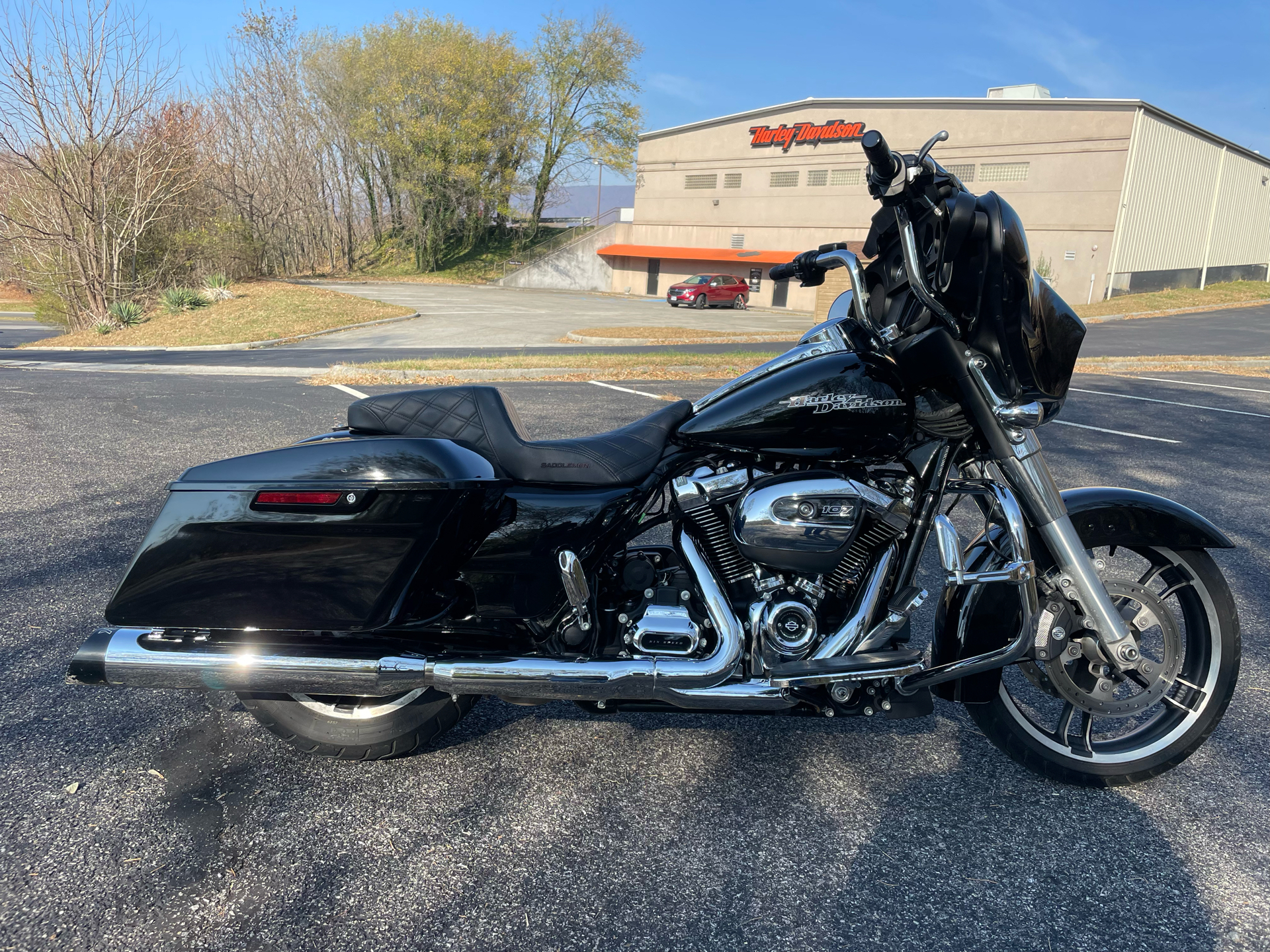2019 Harley-Davidson Street Glide in Roanoke, Virginia - Photo 1