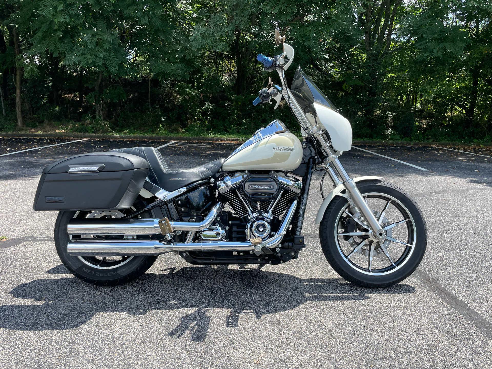 2018 Harley-Davidson Low Rider in Roanoke, Virginia - Photo 1