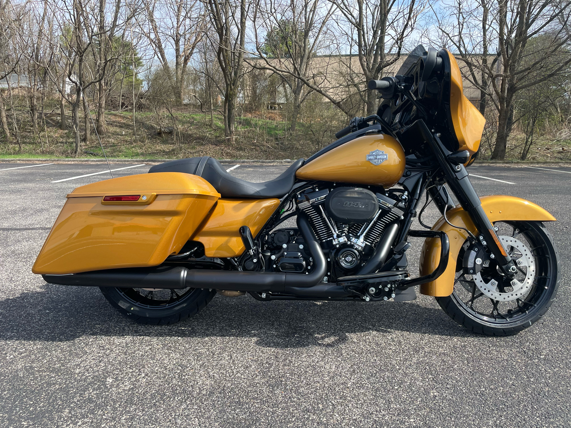 2023 Harley-Davidson Street Glide Special in Roanoke, Virginia - Photo 1