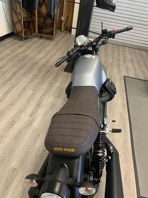 2021 Moto Guzzi V7 Stone Centenario E5 in Knoxville, Tennessee - Photo 4
