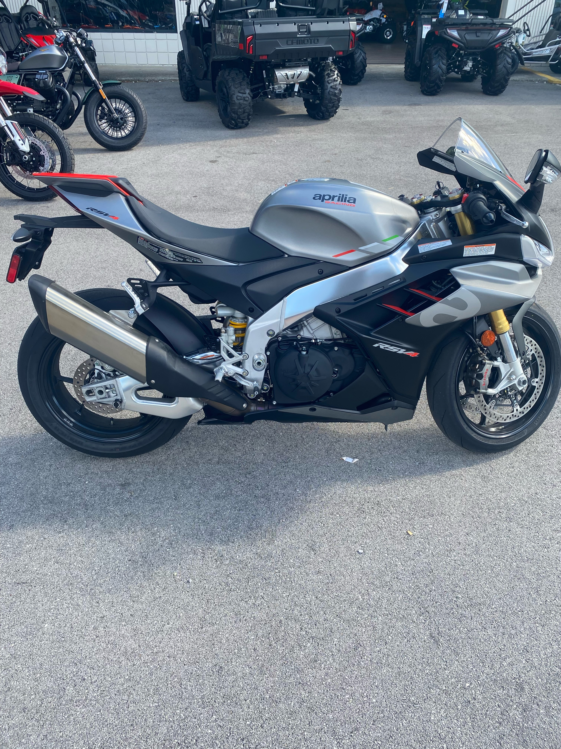 2021 Aprilia RSV4 1100 in Knoxville, Tennessee - Photo 1