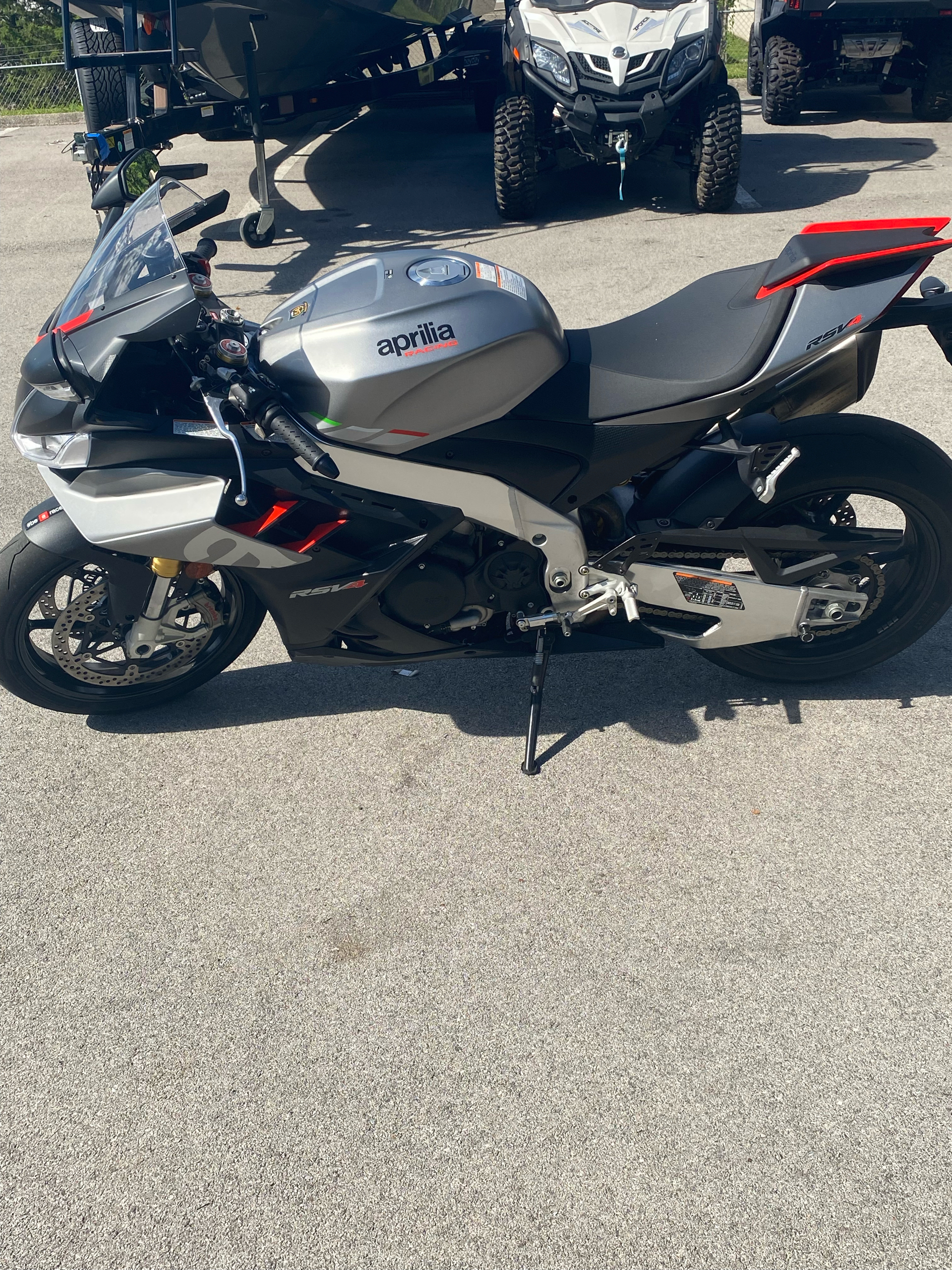 2021 Aprilia RSV4 1100 in Knoxville, Tennessee - Photo 3
