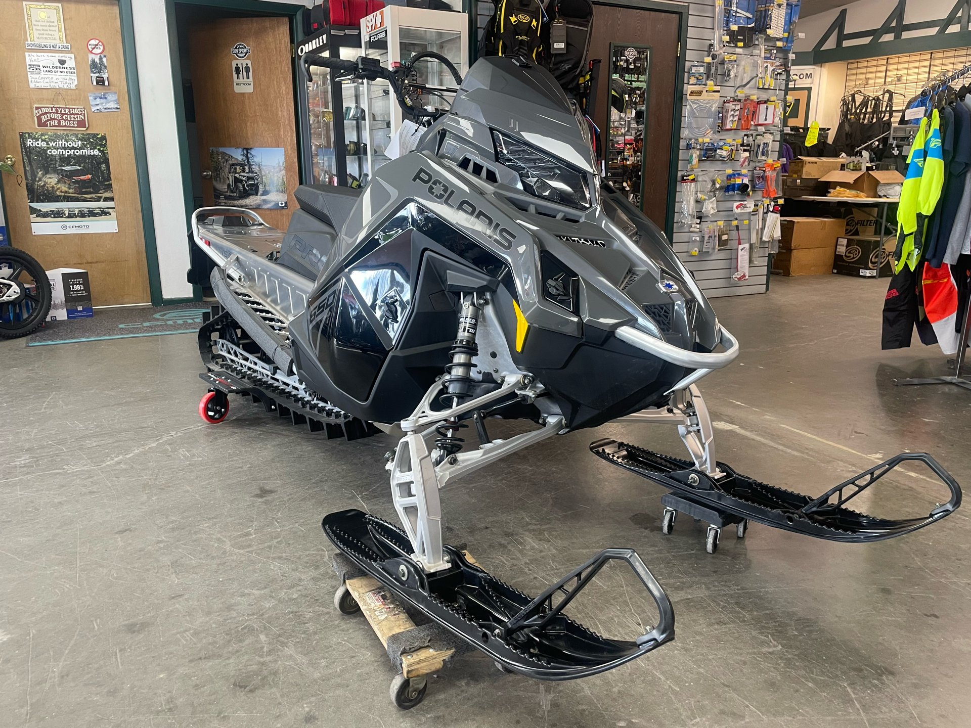 2024 Polaris 650 PRO RMK 155 in Gunnison, Colorado - Photo 2