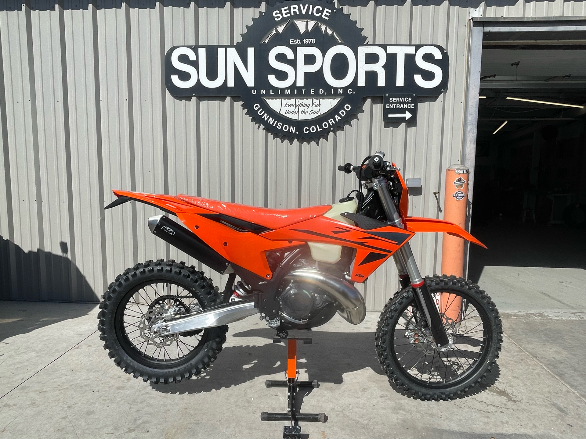 2025 KTM 250 XC-W in Gunnison, Colorado - Photo 1