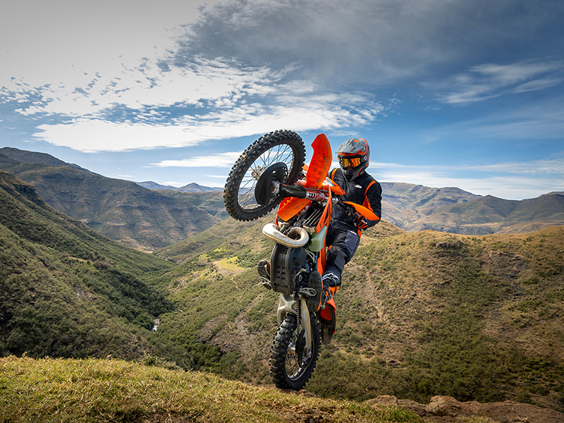 2025 KTM 250 XC-W in Gunnison, Colorado - Photo 8