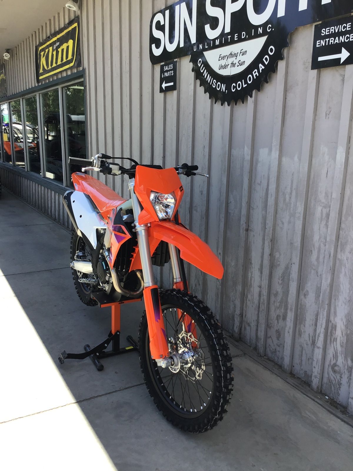 2024 KTM 500 XW-F in Gunnison, Colorado - Photo 2