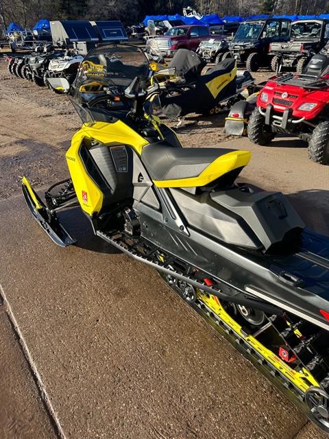 2022 Ski-Doo Renegade Adrenaline 850 E-TEC ES RipSaw 1.25 in Iron Mountain, Michigan - Photo 3