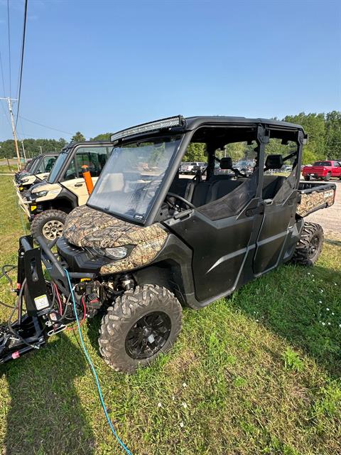 2021 Can-Am Defender MAX XT HD10 in Iron Mountain, Michigan - Photo 3